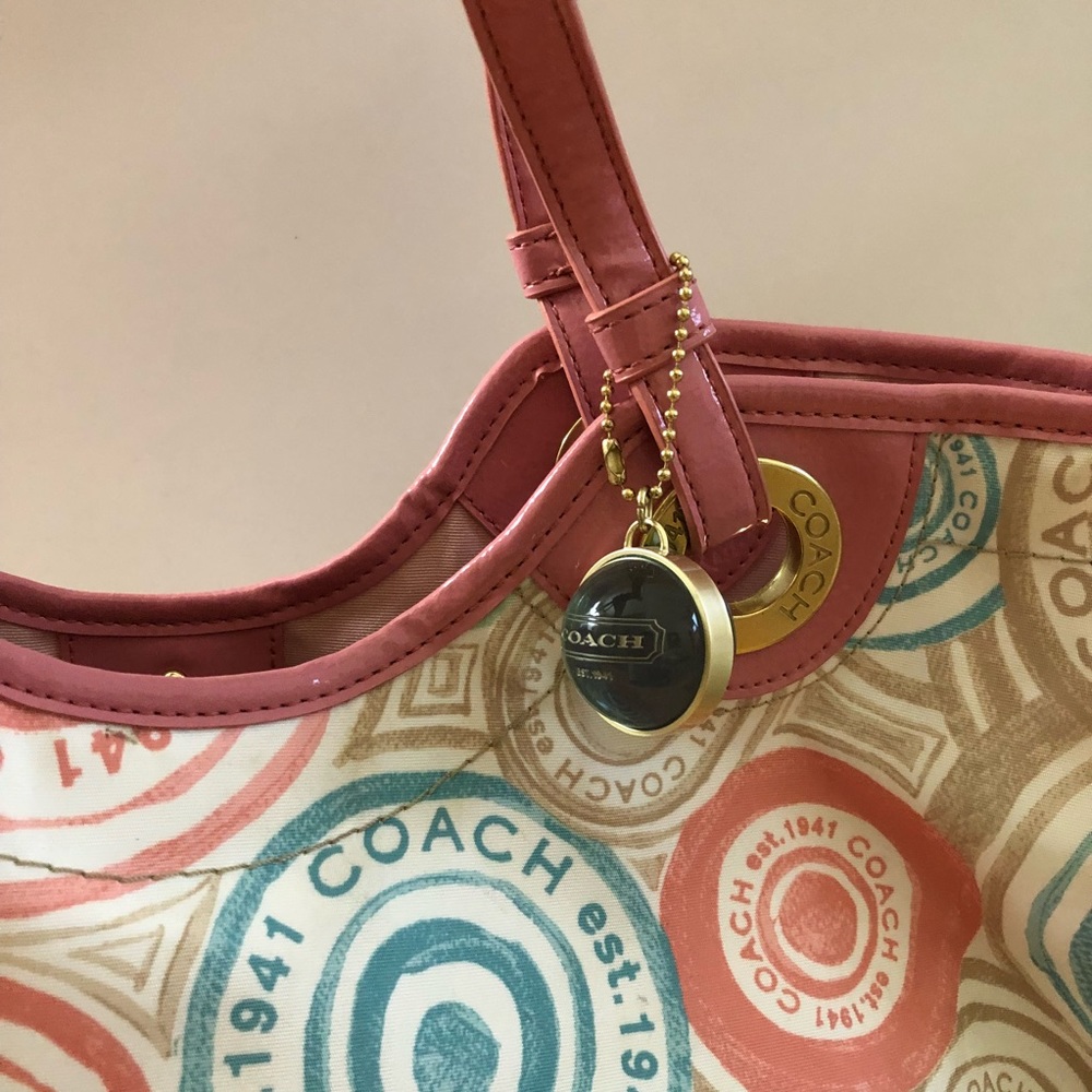 Coach Handbag - Picture 6 of 8